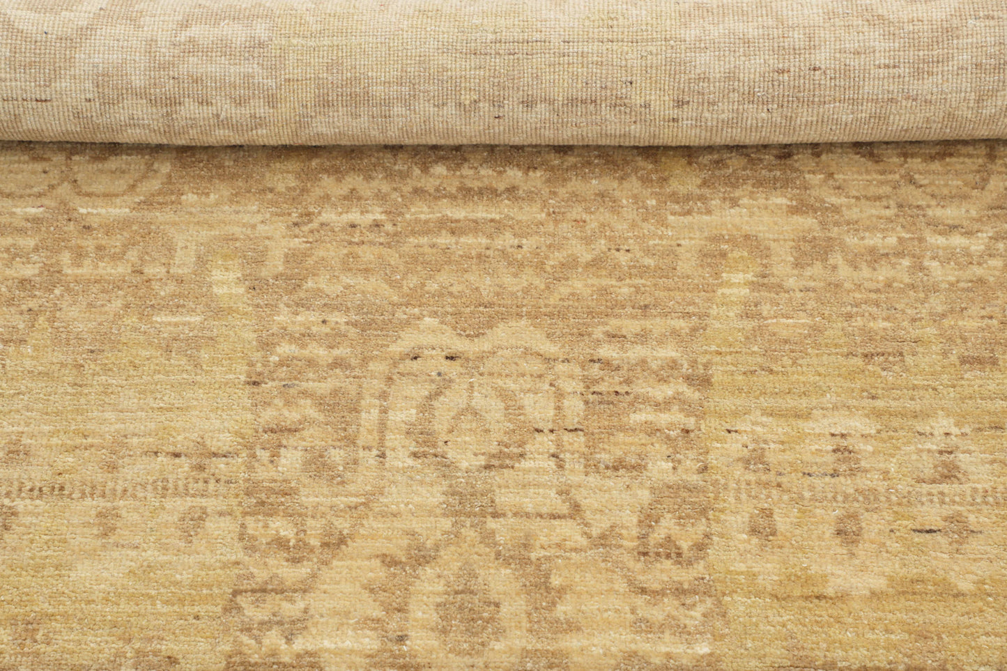 CONTEMPORARY RUGS ( 4 X 6 FT ) -D48923