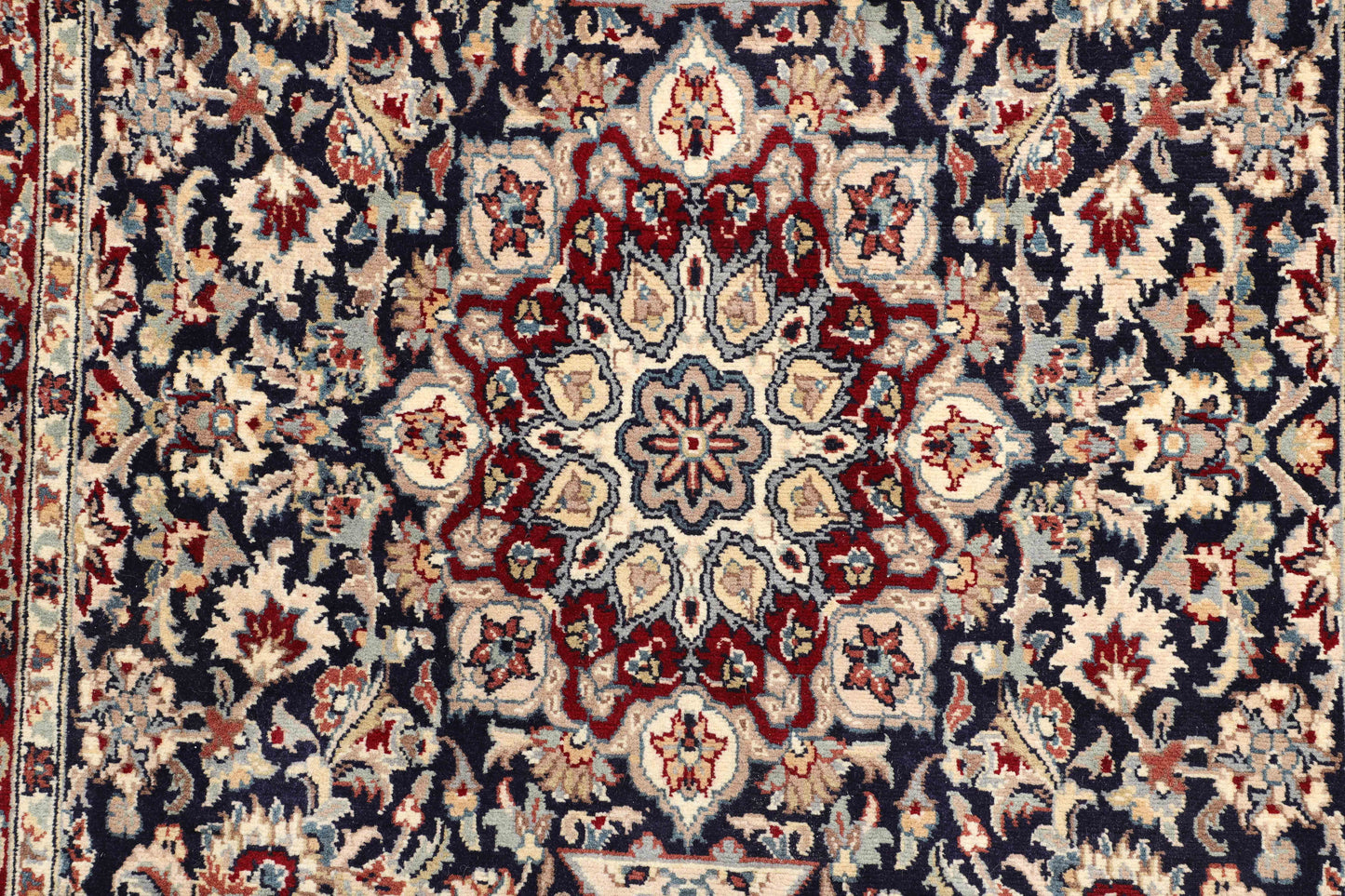 TRADITIONAL RUGS ( 3 X 4 FT ) -A9142
