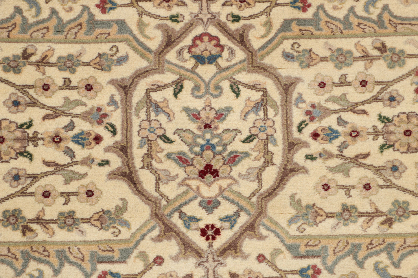 TRADITIONAL RUGS ( 2.5 X 10 FT ) -D40602