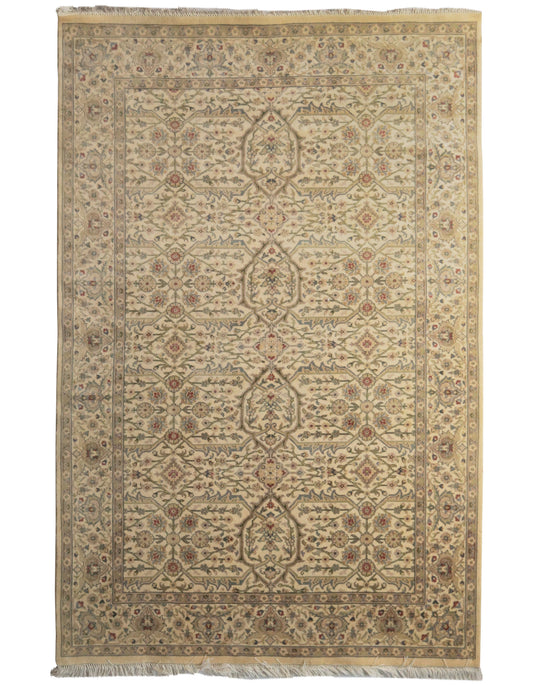 TRADITIONAL RUGS ( 5 X 7 FT )-D40501