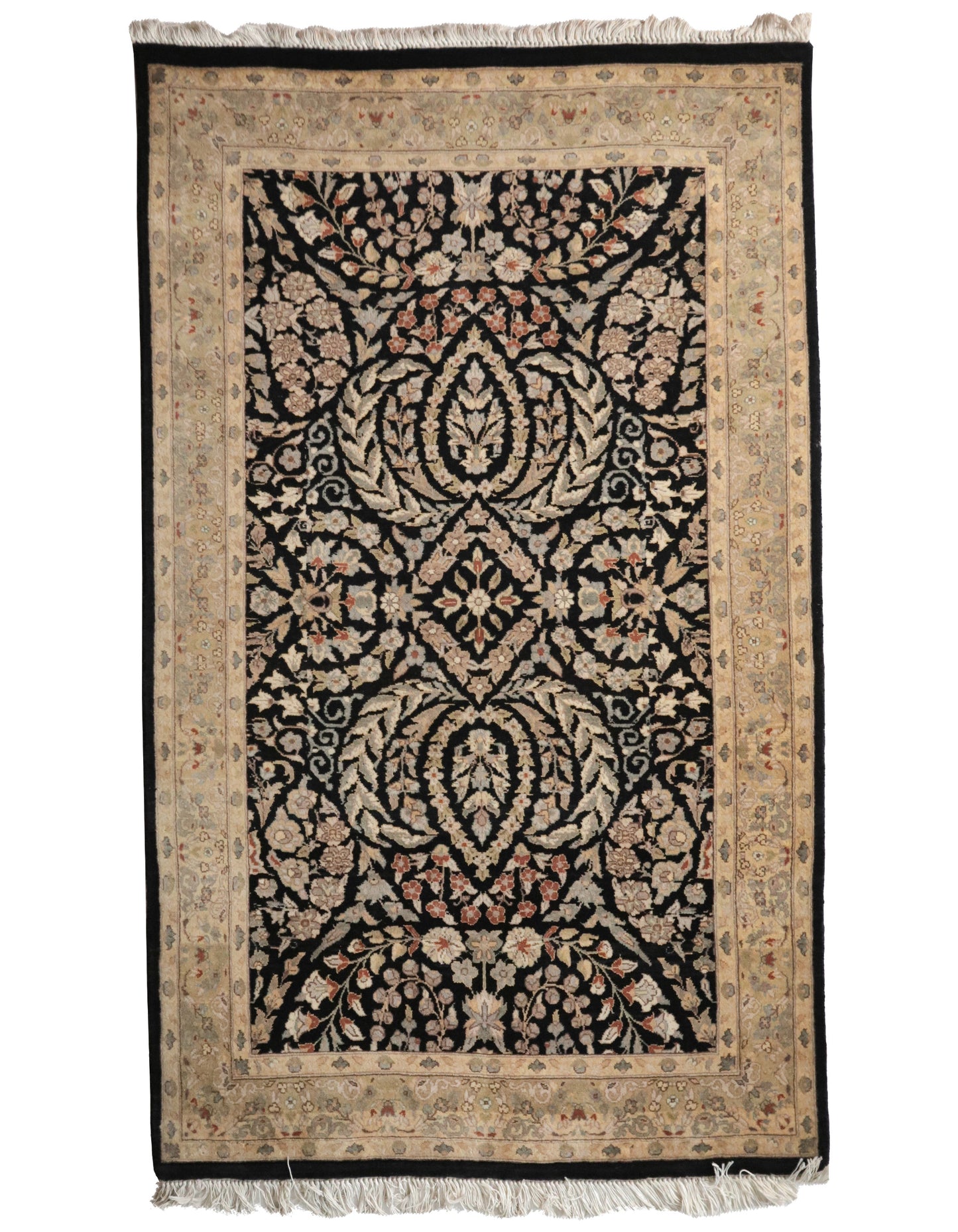 TRADITIONAL RUGS ( 3 X 5 FT ) -D40650