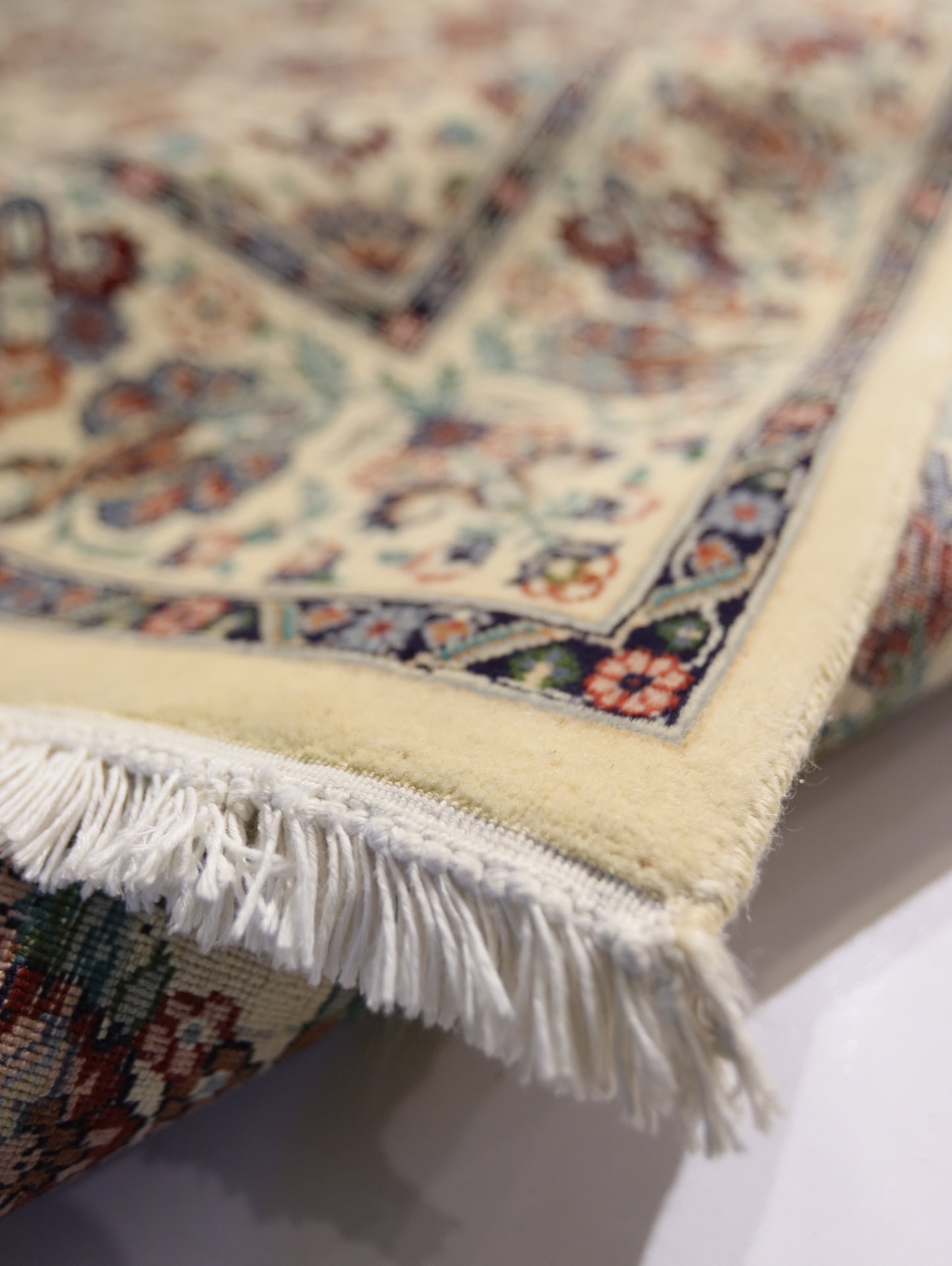 TRADITIONAL RUGS ( 5 X 8 FT ) - A6238