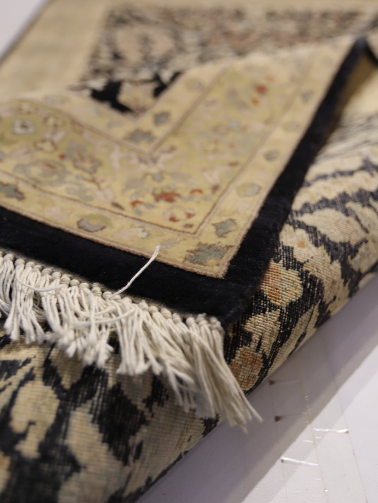 TRADITIONAL RUGS ( 3 X 5 FT ) -D40650