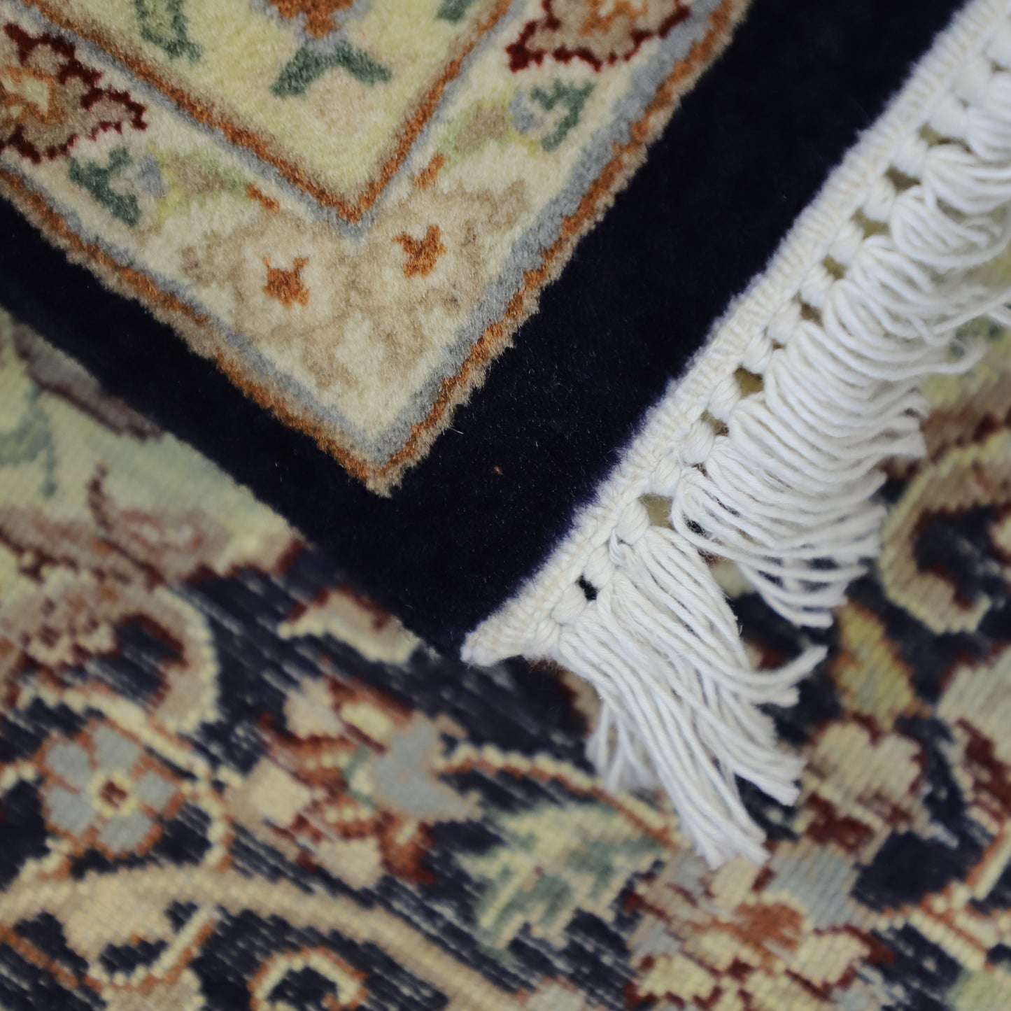 TRADITIONAL RUGS ( 2.5 X 4 FT ) -D40641