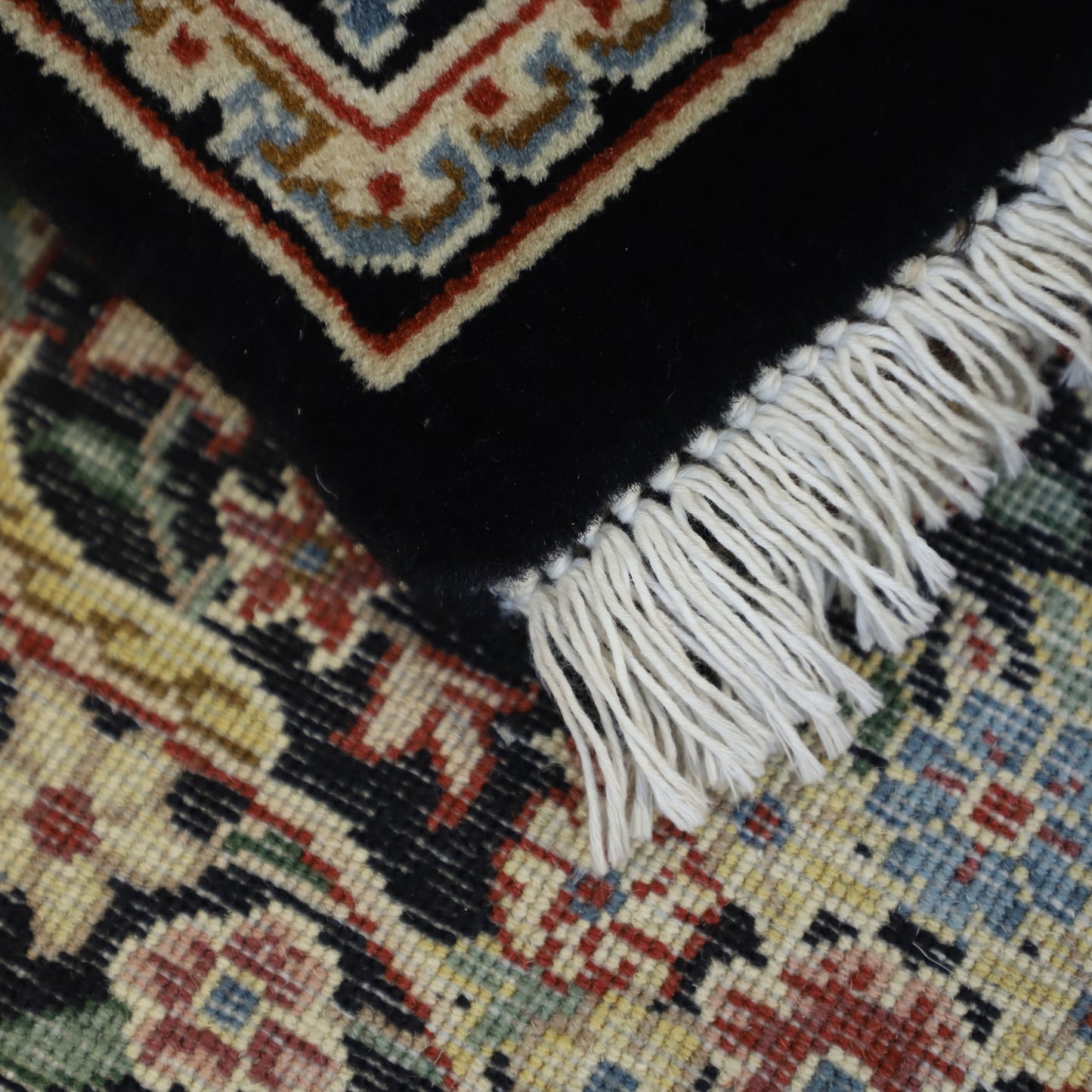 TRADITIONAL RUGS ( 2.5 X 4 FT ) -D40637