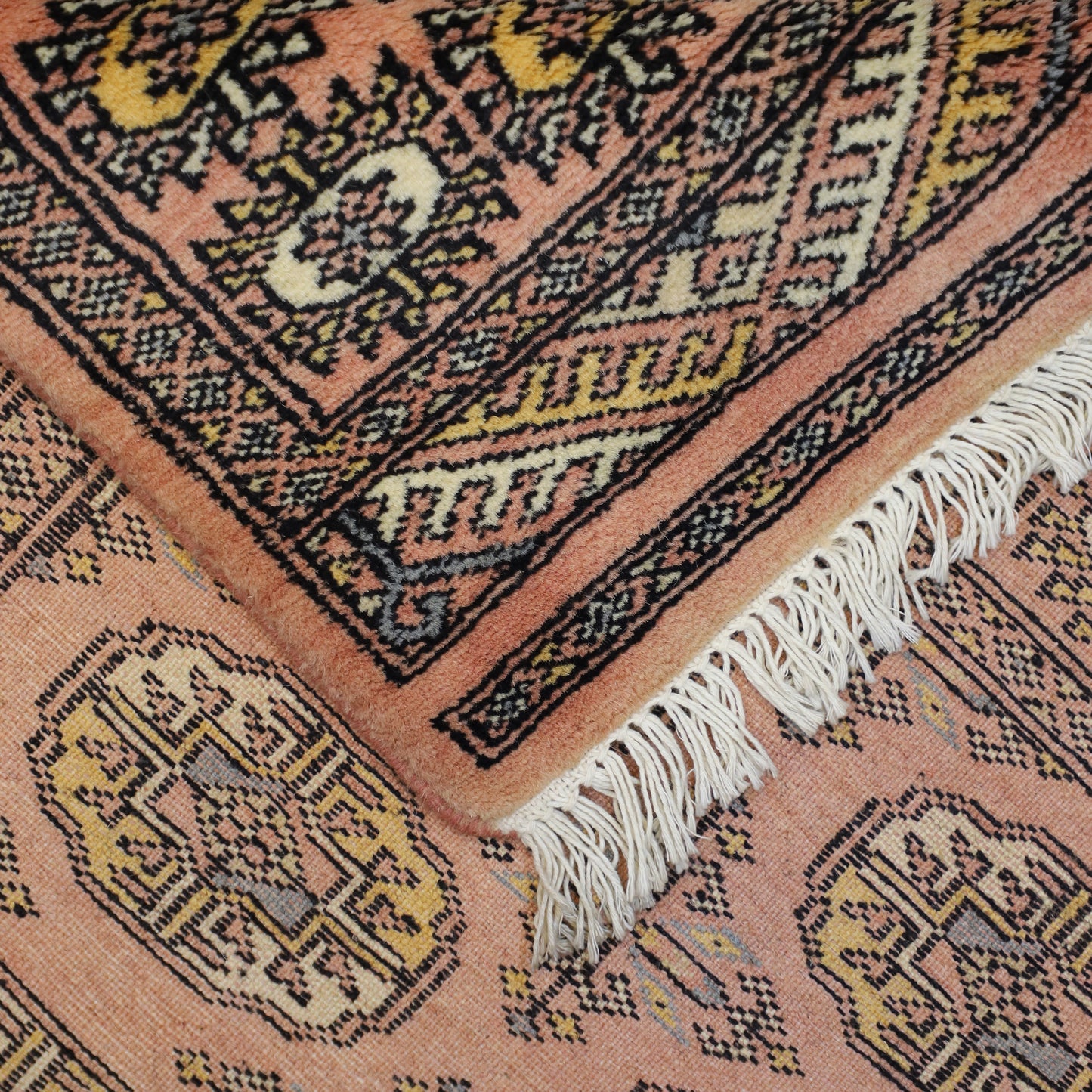 BUKHARA RUGS ( 2.5 X 4 FT) -D44923