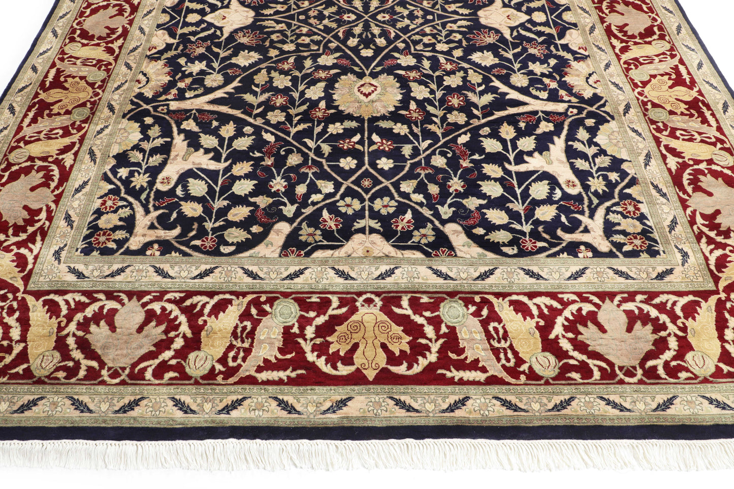 TRADITIONAL RUGS ( 8 X 10 FT ) -D40519