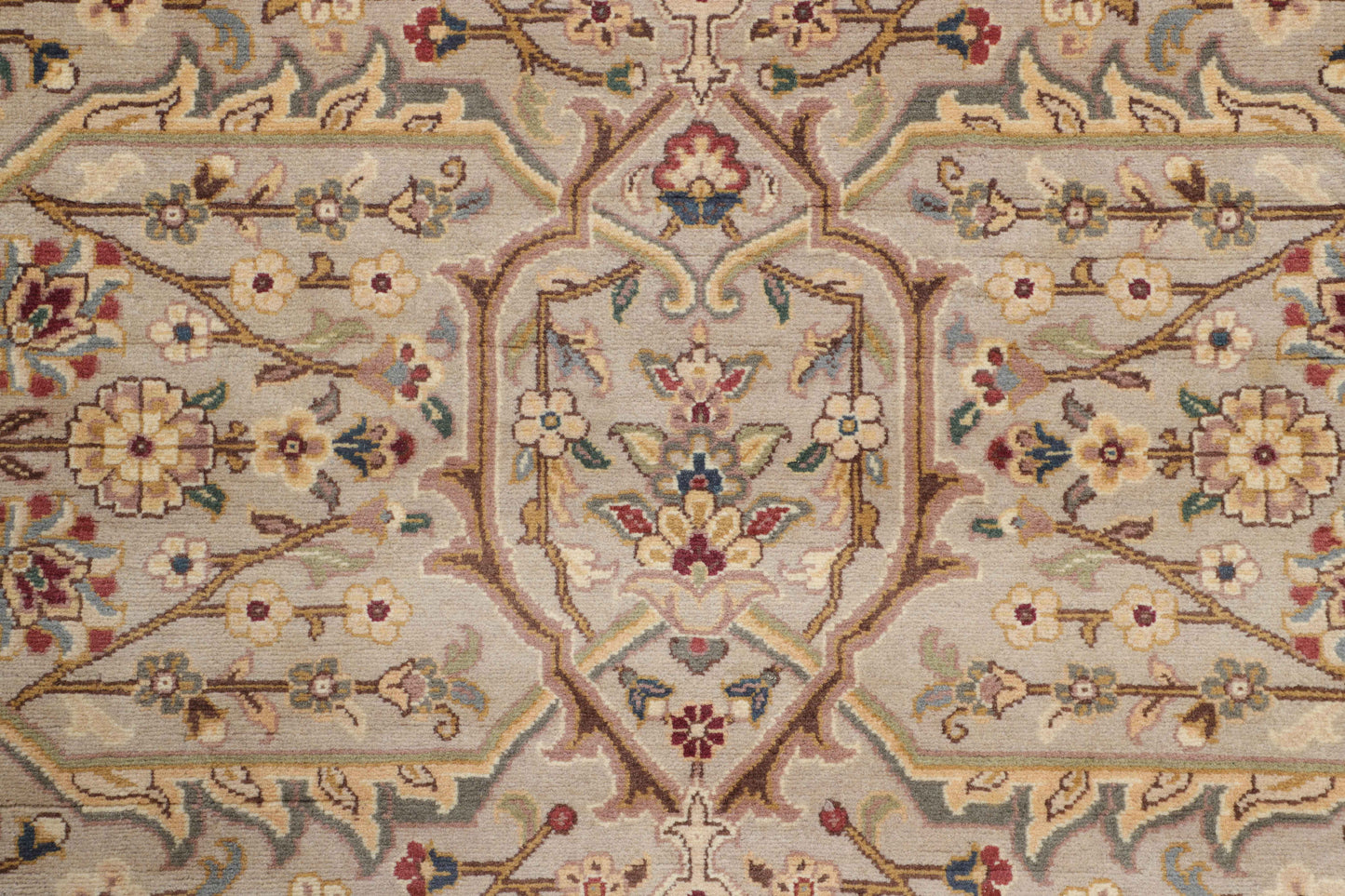 TRADITIONAL RUGS ( 4 X 6 FT ) -D40507