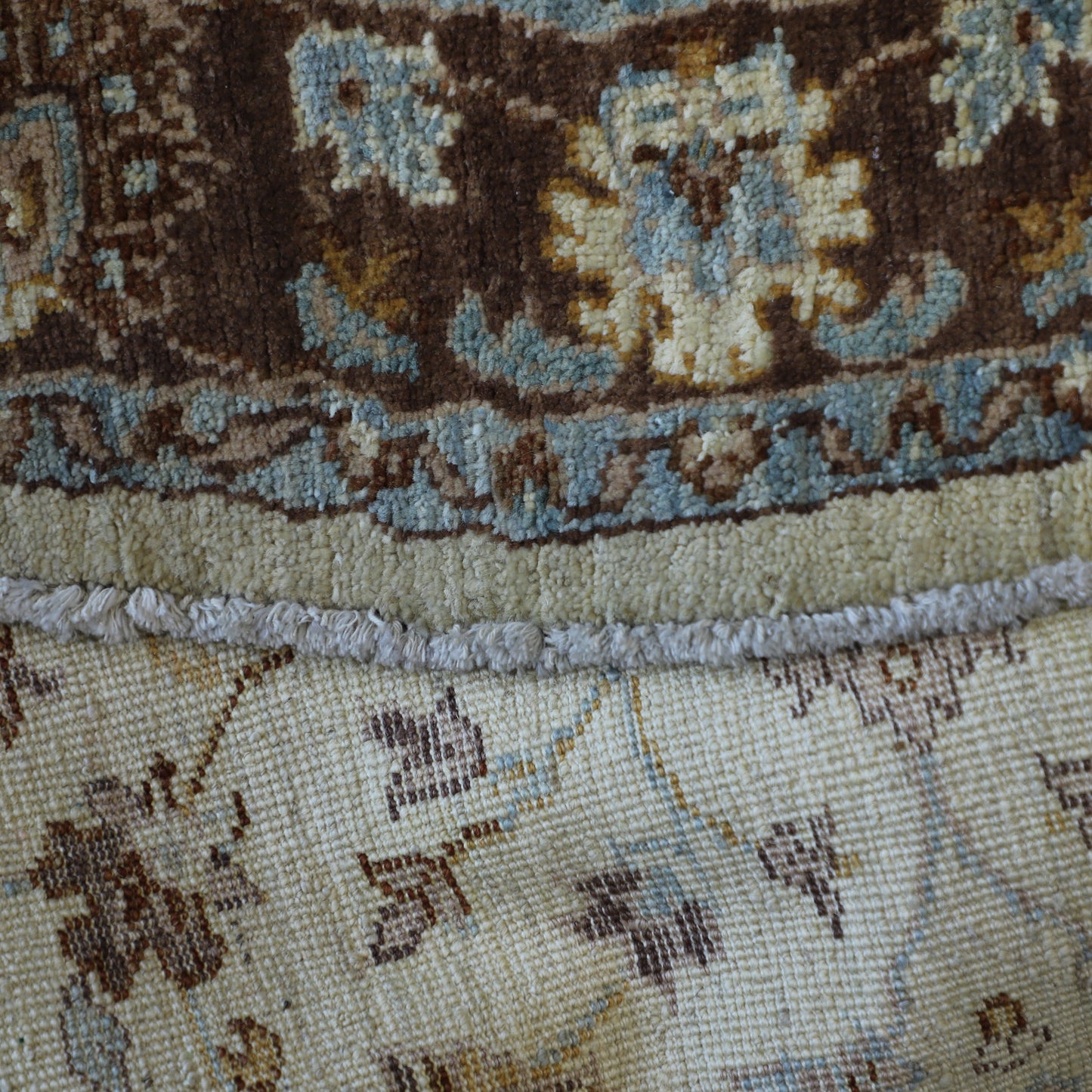 HOLIDAY RUG ( 4 X 4 FT ) - D49030