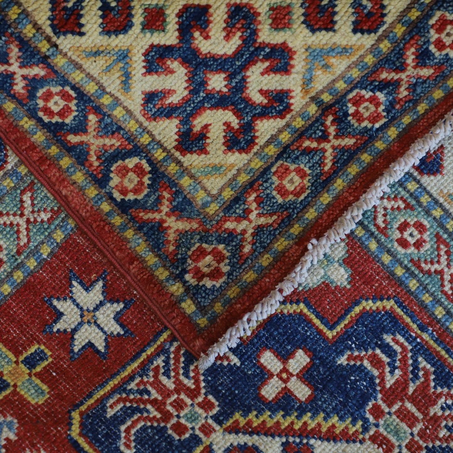 HOLIDAY RUG ( 4 X 6 FT ) - D48560