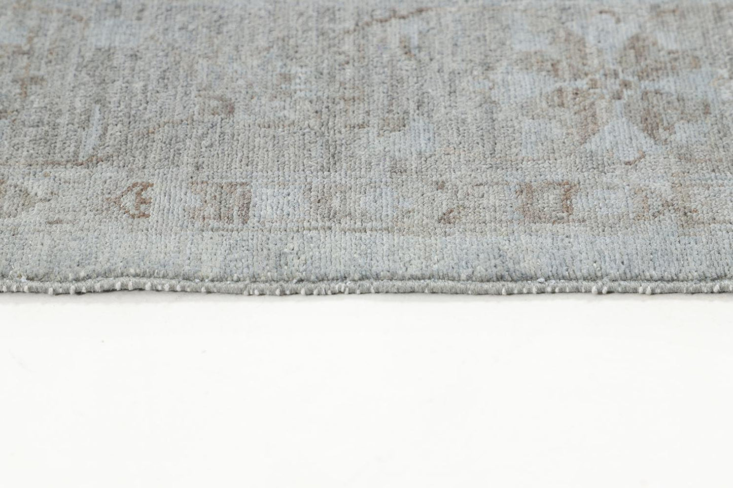 Hand-Knotted Oushak Carpet 5'.10" X 8'.1" Traditional, Grey Fine Wool Area Rug 5.5x8