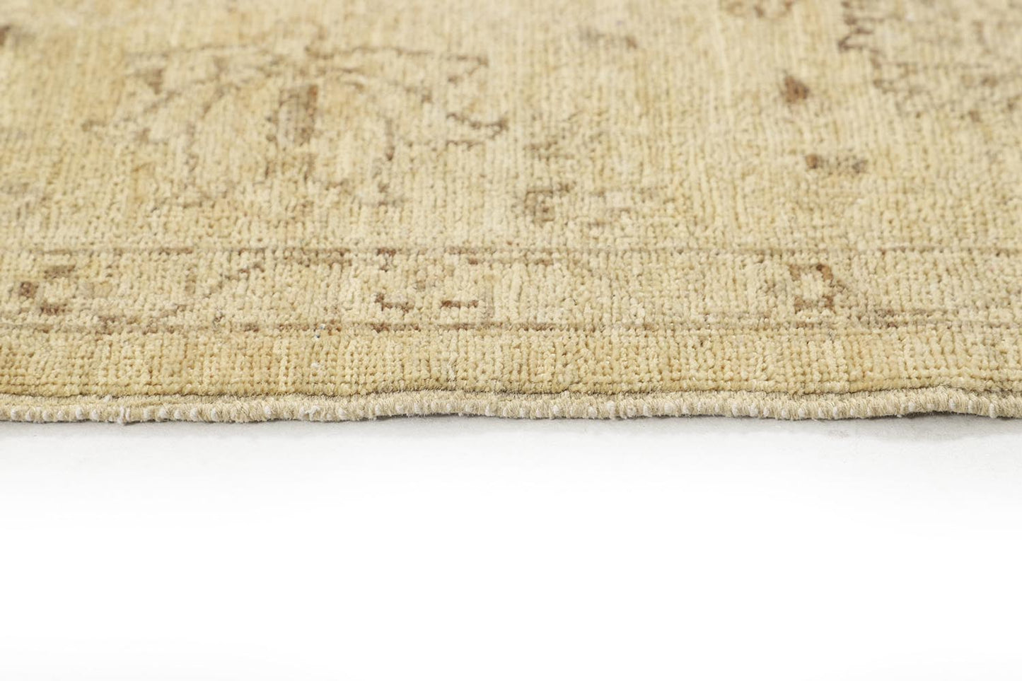 Hand-Knotted Farhan Carpet 5'.11" X 8'.5" Traditional, Beige Fine Wool Area Rug 6x9