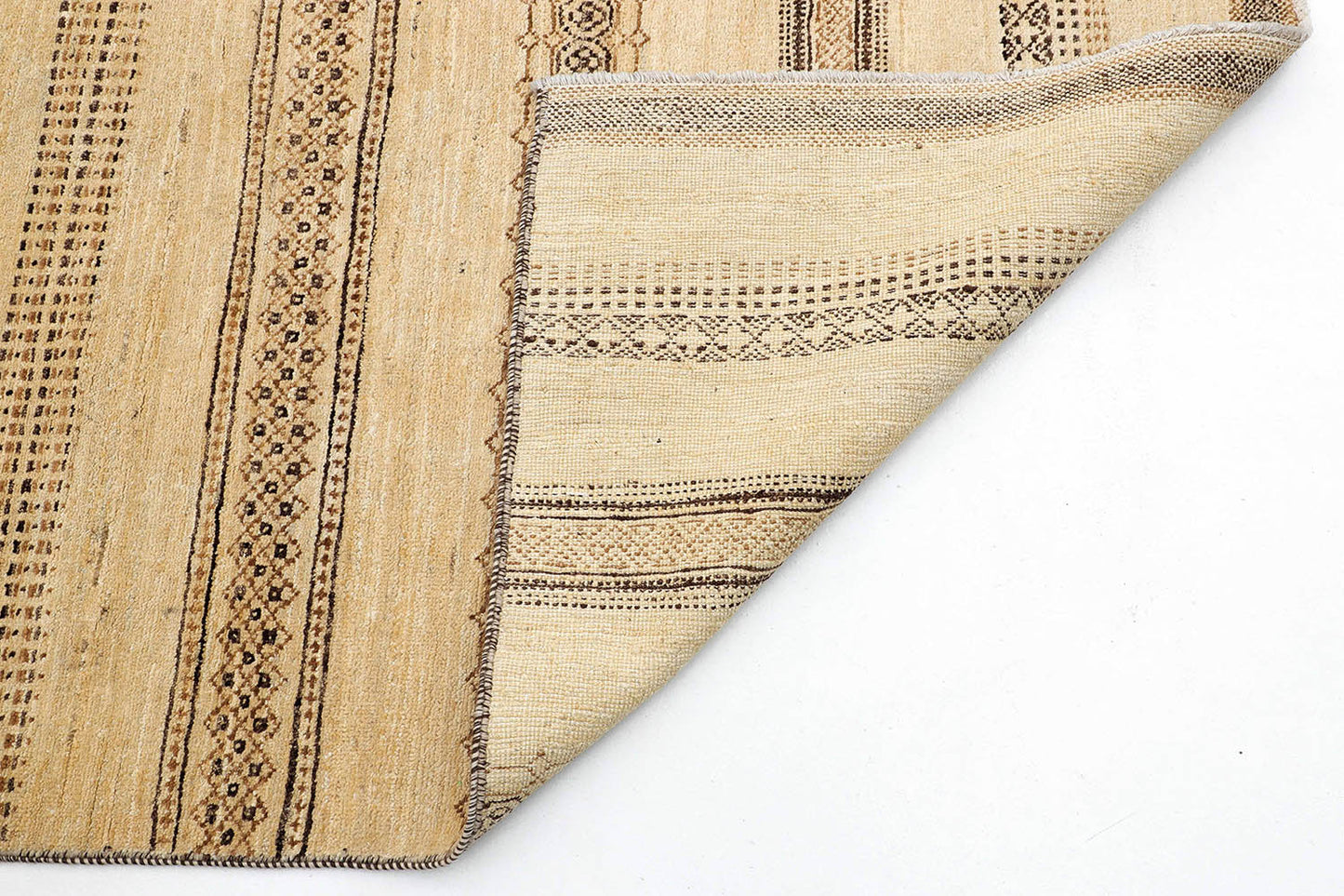 Hand-Knotted Oushak Carpet 4'.7" X 6'.6" Traditional, Ivory Fine Wool Area Rug 4x6