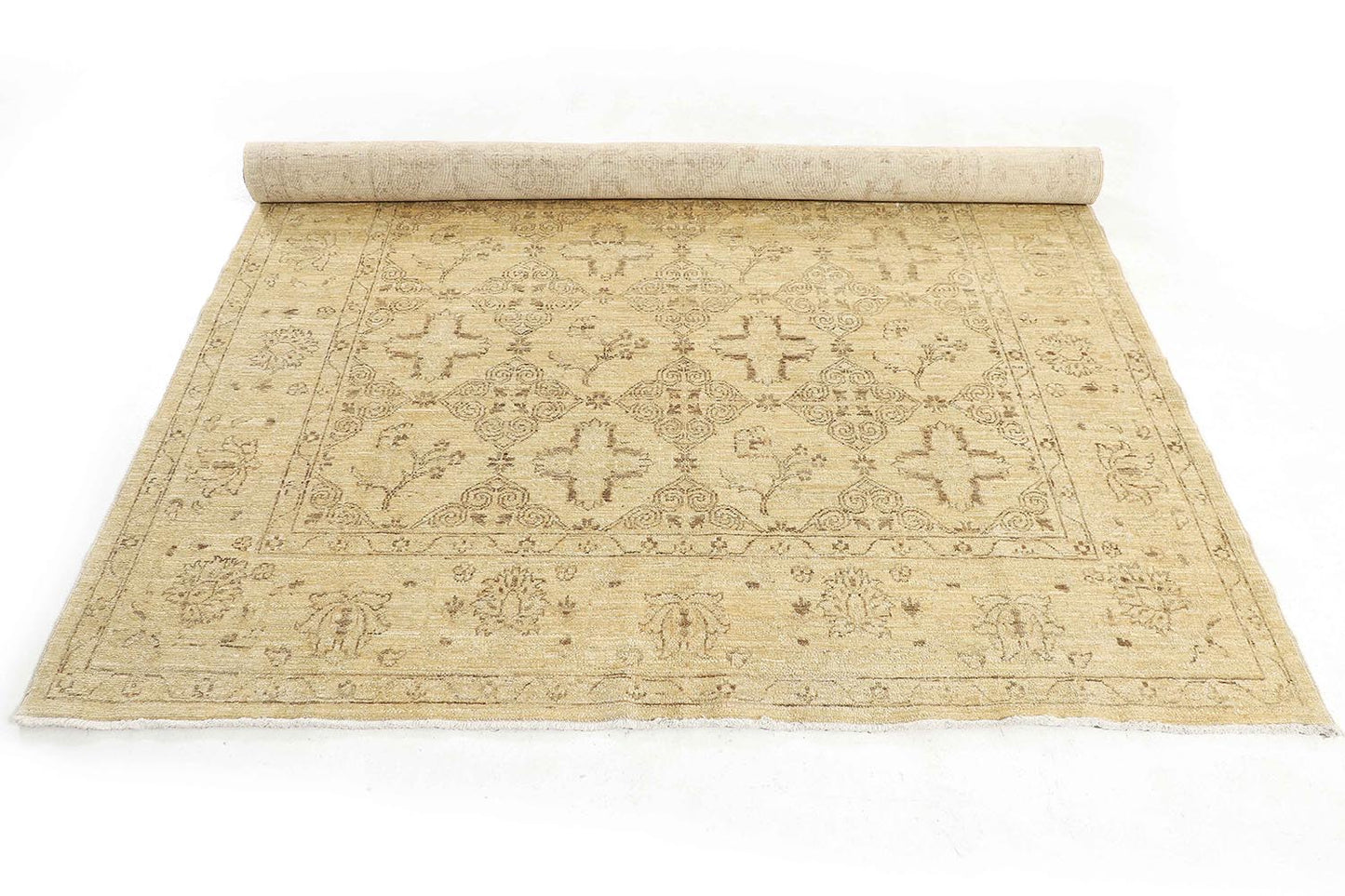 Hand-Knotted Farhan Carpet 5'.11" X 8'.5" Traditional, Beige Fine Wool Area Rug 6x9