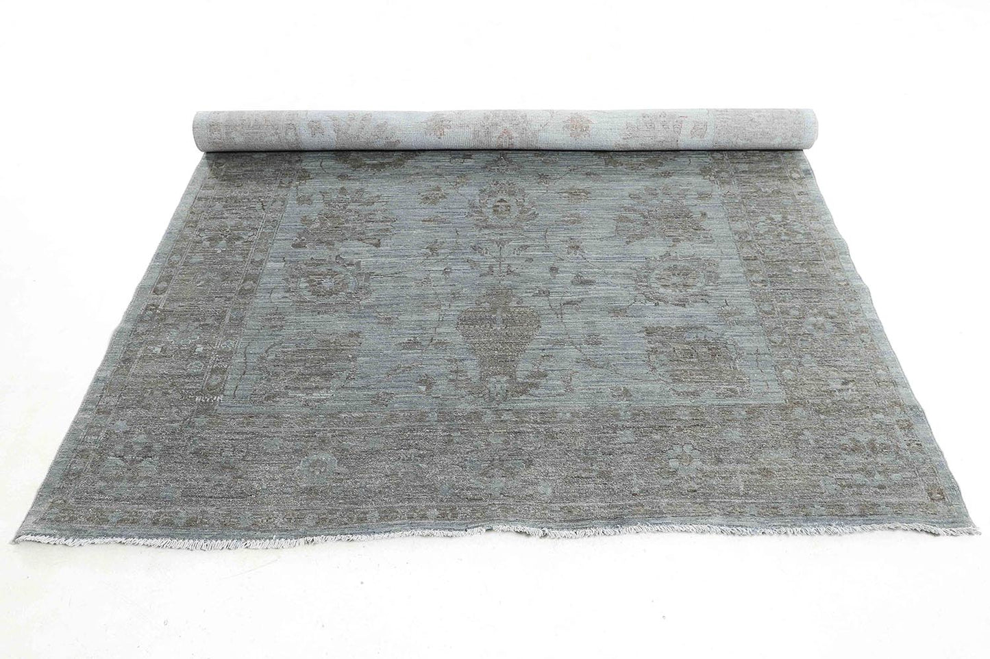 Hand-Knotted Oushak Carpet 5'.10" X 8'.1" Traditional, Grey Fine Wool Area Rug 5.5x8