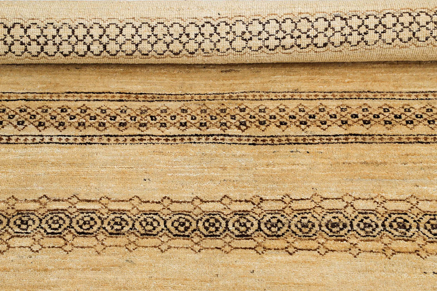Hand-Knotted Oushak Carpet 4'.7" X 6'.6" Traditional, Ivory Fine Wool Area Rug 4x6