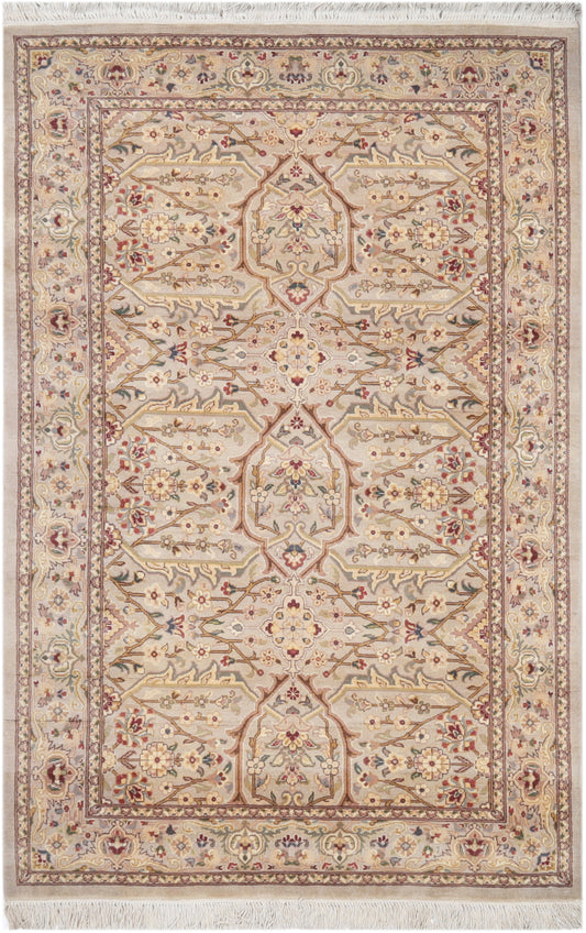 TRADITIONAL RUGS ( 4 X 6 FT ) -D40507