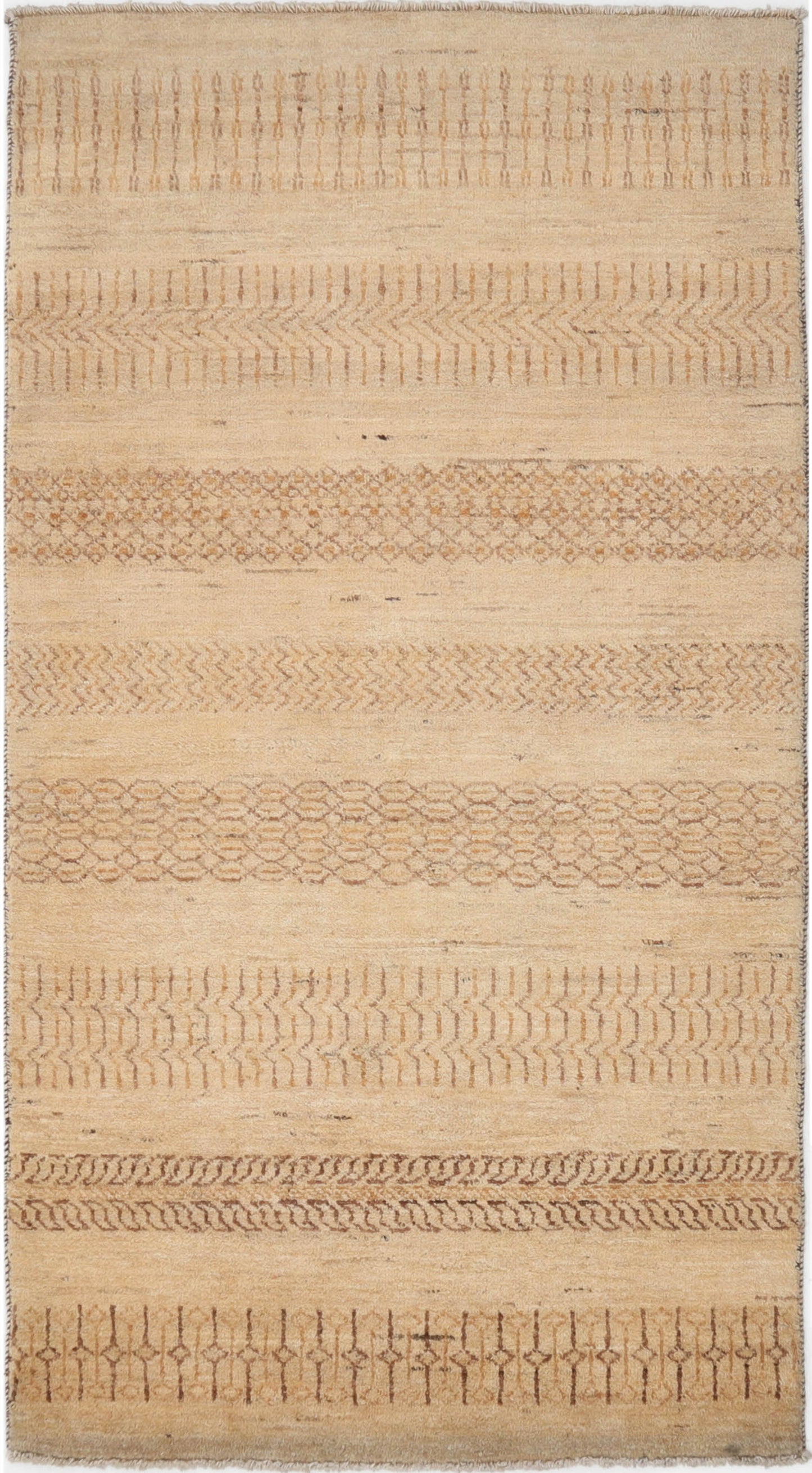 Hand-Knotted Oushak Carpet 3'.3" X 5'.8" Traditional, Beige Fine Wool Area Rug 3x5