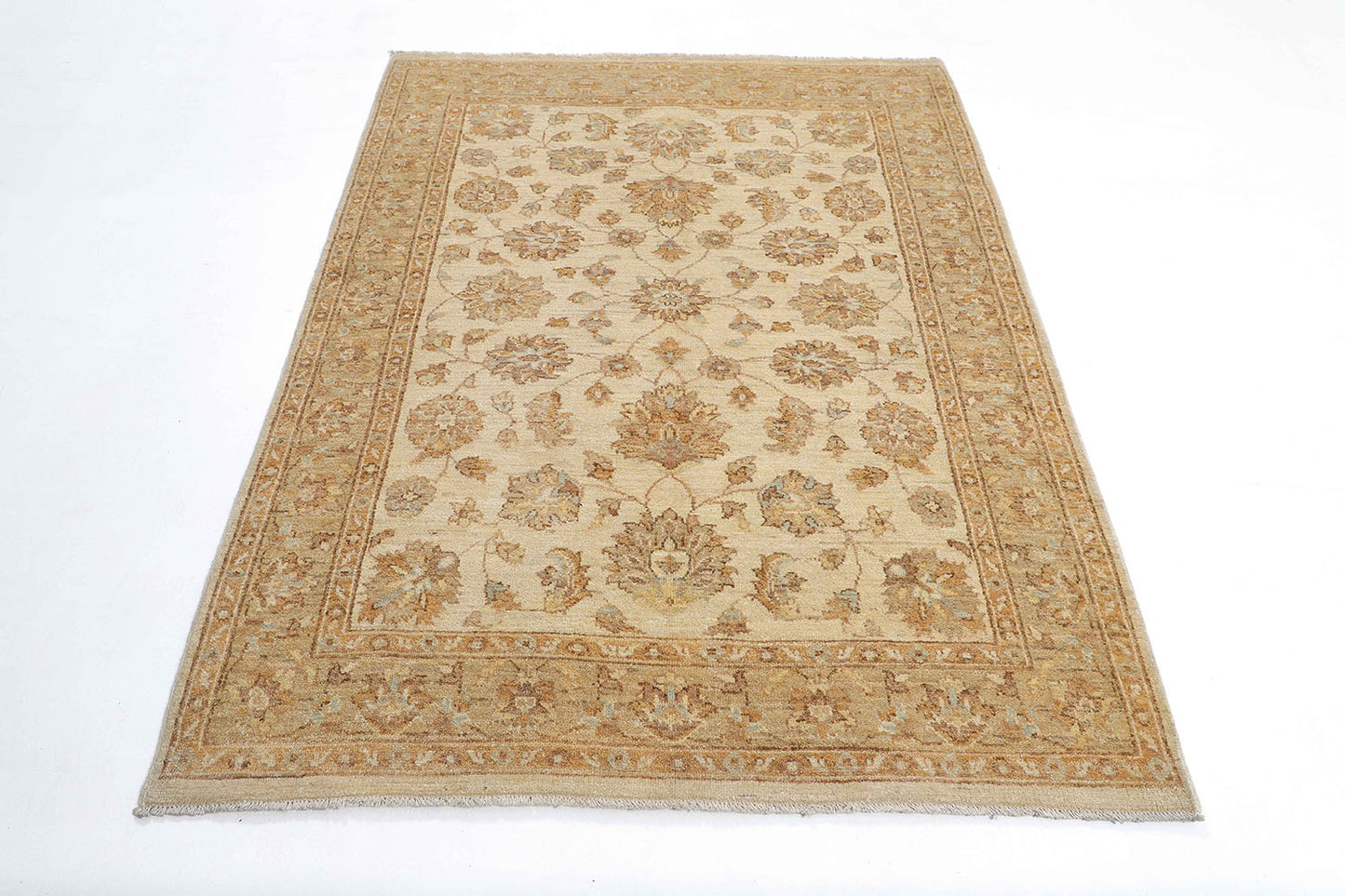 Hand-Knotted Oushak Carpet 4'.8" X 6' Traditional, Ivory Fine Wool Area Rug 4x6
