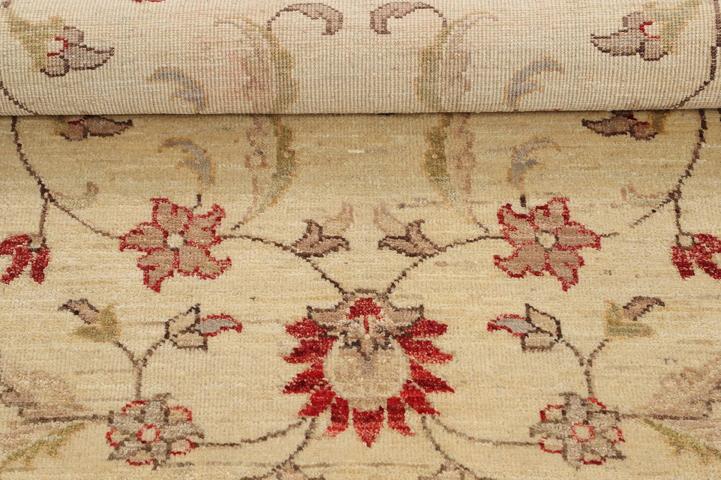 Hand-Knotted Oushak Carpet 3'.1" X 4'.10" Traditional, Ivory Fine Wool Accent Rug 3x5