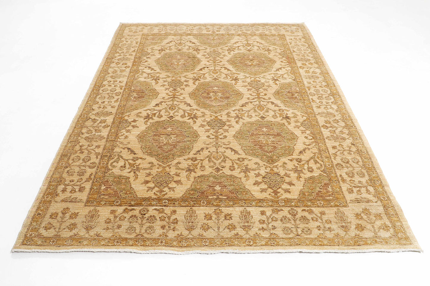 Hand-Knotted Farhan Carpet 5'.10" X 7'.6" Traditional, Ivory Fine Wool Area Rug 6x7